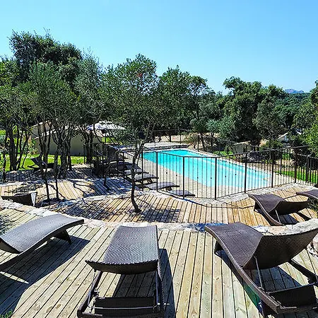 Sophia Aparthotel 3*