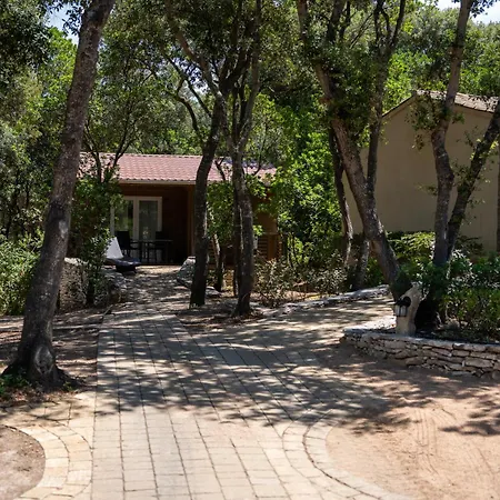 Sophia מלון דירות