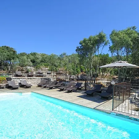 Sophia Hotel apartamentowy Bonifacio (Corsica)