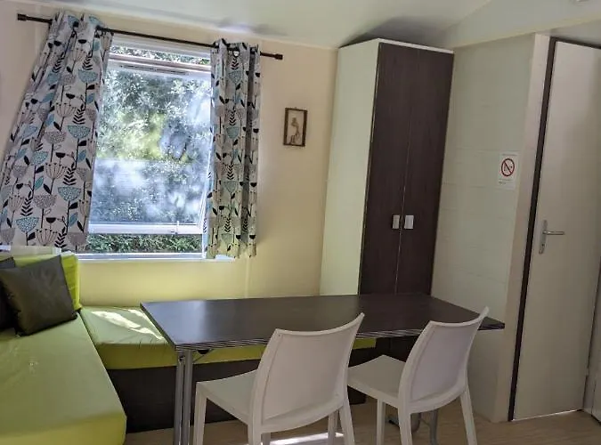 Aparthotel Sophia 3*