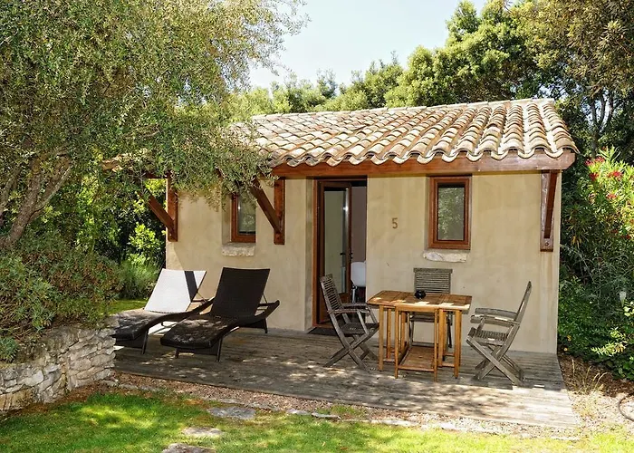 Sophia Aparthotel 3*